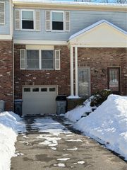 242 Quail Run Rd, Peters Twp, PA 15367