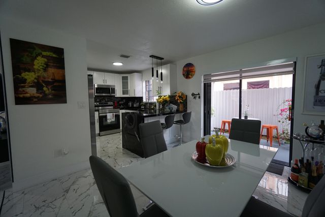 1765 W 41st Street Unit 2d, Hialeah, FL 33012