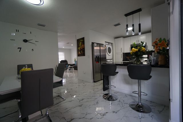 1765 W 41st Street Unit 2d, Hialeah, FL 33012