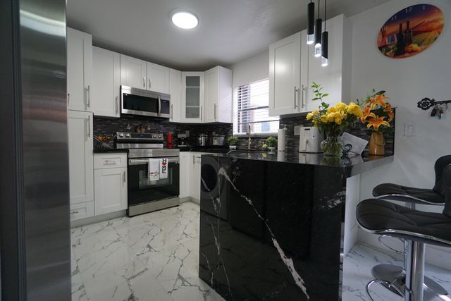 1765 W 41st Street Unit 2d, Hialeah, FL 33012