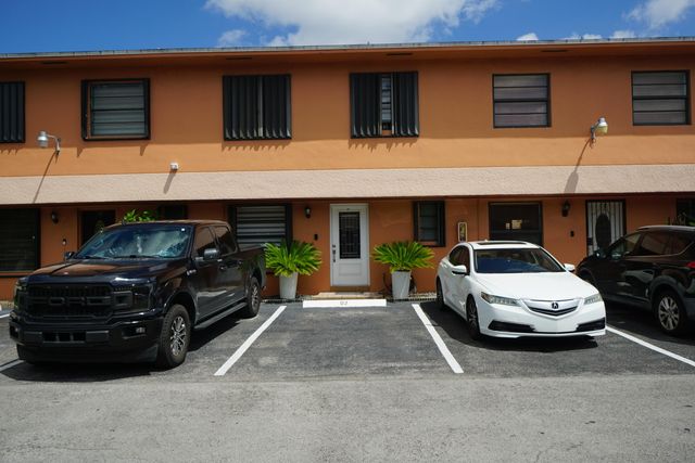 1765 W 41st Street Unit 2d, Hialeah, FL 33012