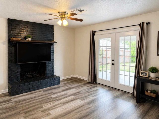 4639 NW Santa Fe Ave, Lawton, OK 73505
