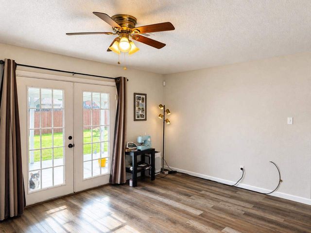 4639 NW Santa Fe Ave, Lawton, OK 73505