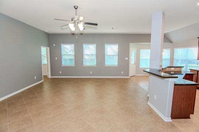 507 Harbor Mist Drive, Crosby, TX 77532