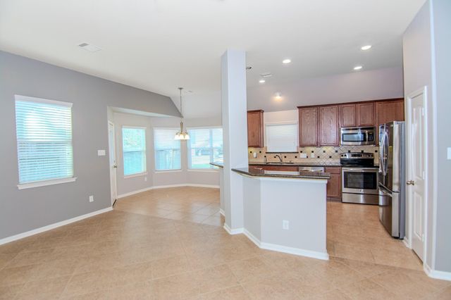 507 Harbor Mist Drive, Crosby, TX 77532