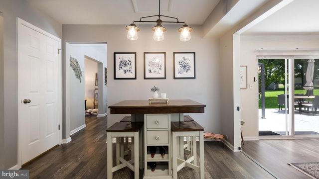 537 WHITFORD CIR, Telford, PA 18969