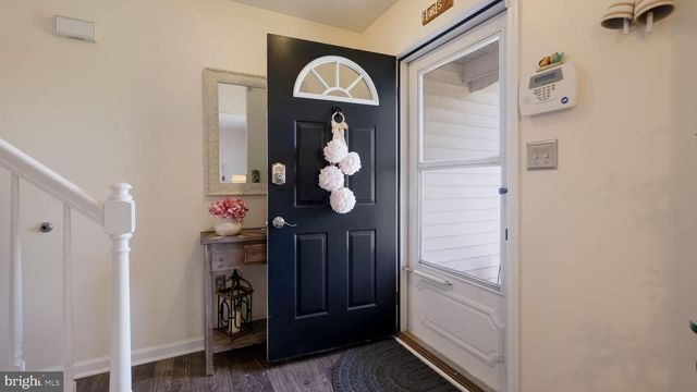 537 WHITFORD CIR, Telford, PA 18969