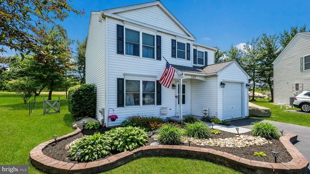 537 WHITFORD CIR, Telford, PA 18969
