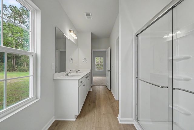 1137 Hainer Place Dr, Conway, SC 29526