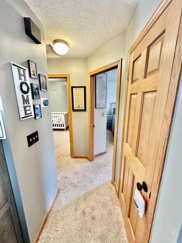 1455 Adams Street S, Cambridge, MN 55008
