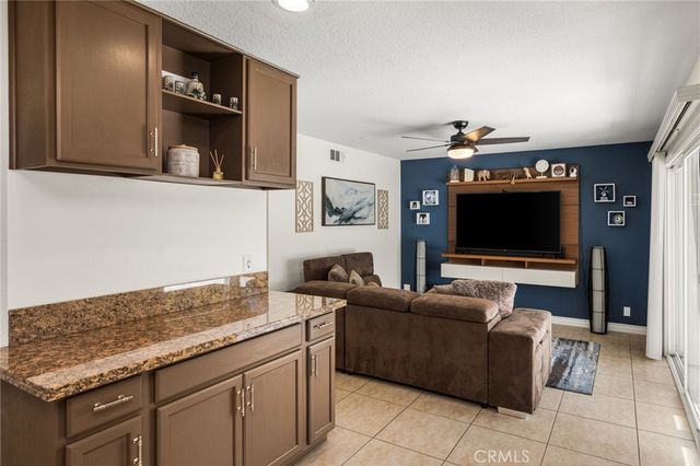 7 Temecula Court, Rancho Santa Margarita, CA 92688
