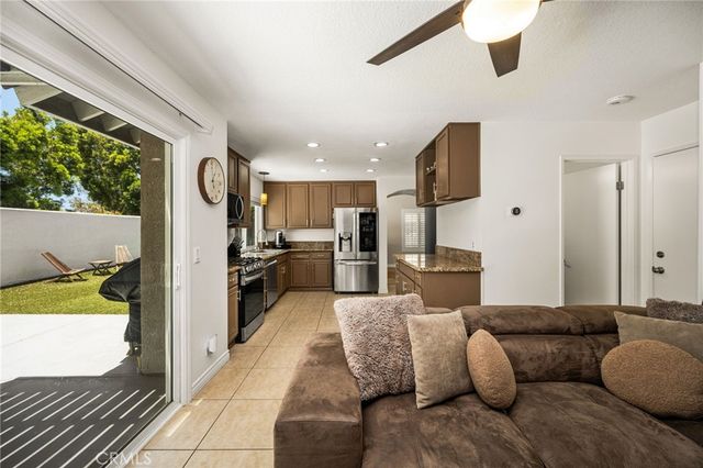 7 Temecula Court, Rancho Santa Margarita, CA 92688