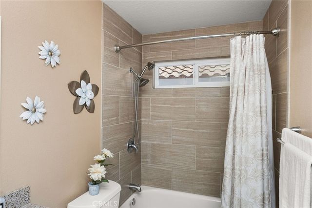 7 Temecula Court, Rancho Santa Margarita, CA 92688