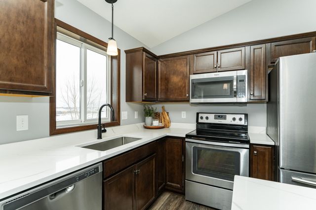 4718 Alan Lane NW, Rochester, MN 55901