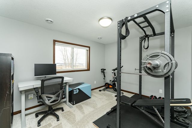 4718 Alan Lane NW, Rochester, MN 55901