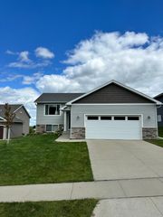 4718 Alan Lane NW, Rochester, MN 55901