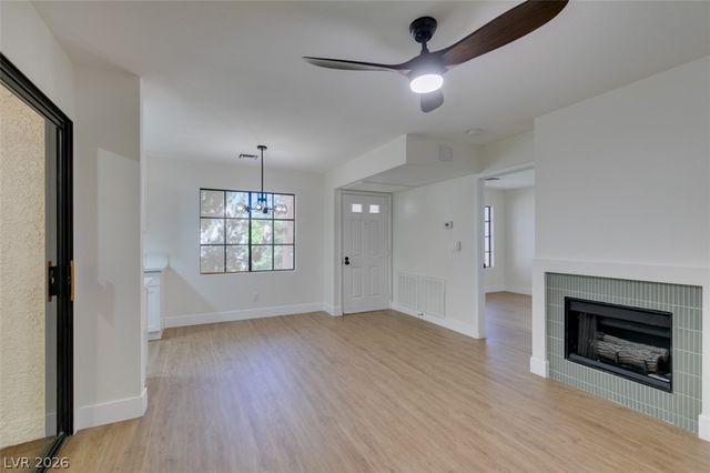 4805 South Torrey Pines Drive 201, Las Vegas, NV 89103