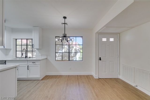 4805 South Torrey Pines Drive 201, Las Vegas, NV 89103