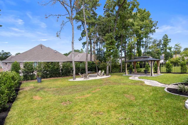 208 S Empress Green Place, Montgomery, TX 77316