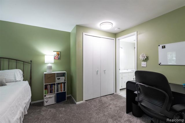 42126 Pellston Drive, Northville, MI 48167