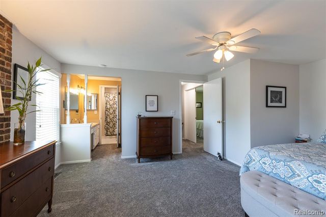 42126 Pellston Drive, Northville, MI 48167