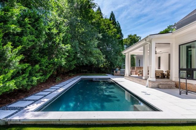 723 Glenairy Court, Sandy Springs, GA 30328
