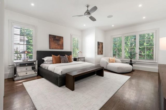 723 Glenairy Court, Sandy Springs, GA 30328
