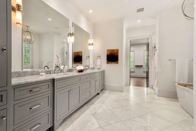 723 Glenairy Court, Sandy Springs, GA 30328