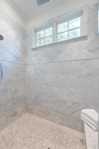 723 Glenairy Court, Sandy Springs, GA 30328