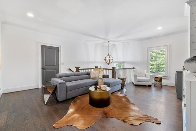 723 Glenairy Court, Sandy Springs, GA 30328