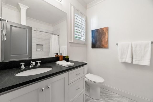 723 Glenairy Court, Sandy Springs, GA 30328