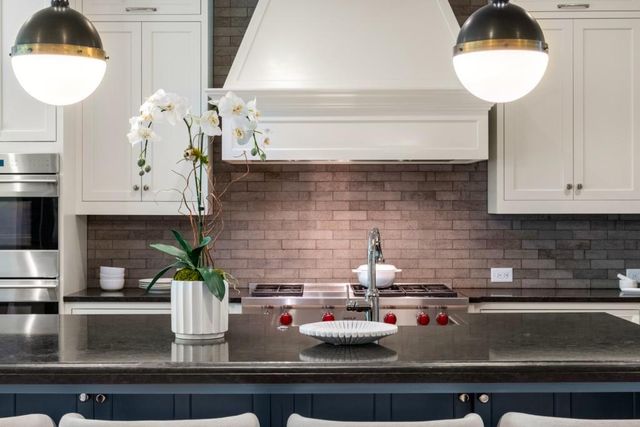 723 Glenairy Court, Sandy Springs, GA 30328
