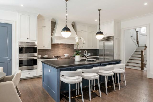 723 Glenairy Court, Sandy Springs, GA 30328