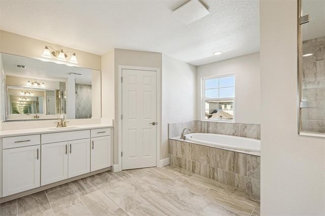 5335 WOLF CREEK DRIVE, Apollo Beach, FL 33572