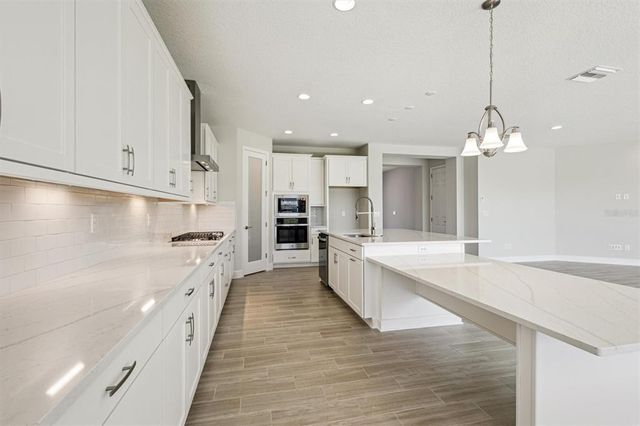 5335 WOLF CREEK DRIVE, Apollo Beach, FL 33572