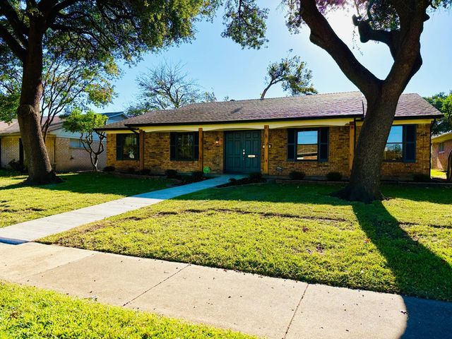 4761 Preston Trail Drive, Mesquite, TX 75150