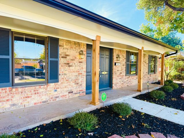 4761 Preston Trail Drive, Mesquite, TX 75150