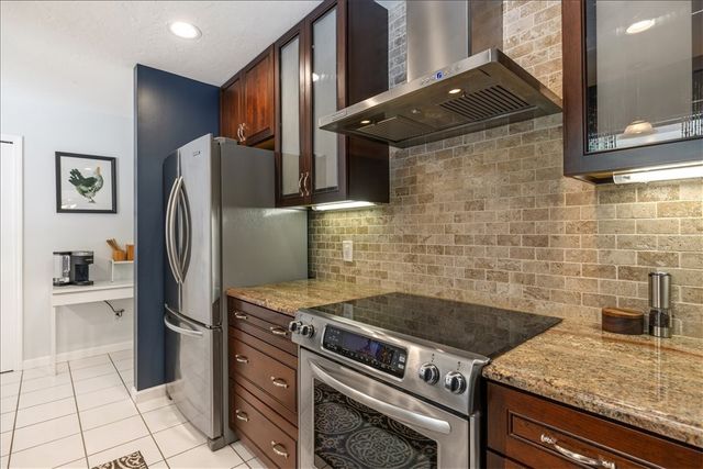 101 40th Court, Vero Beach, FL 32968