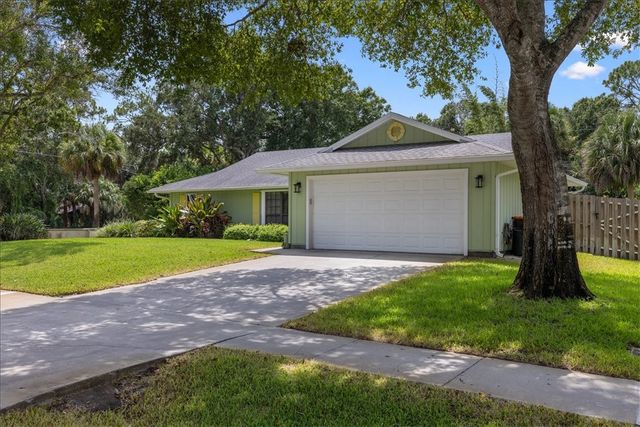 101 40th Court, Vero Beach, FL 32968