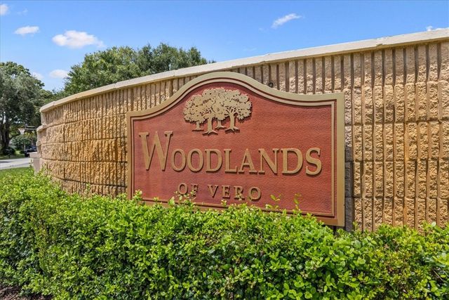 101 40th Court, Vero Beach, FL 32968