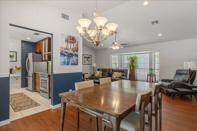 101 40th Court, Vero Beach, FL 32968