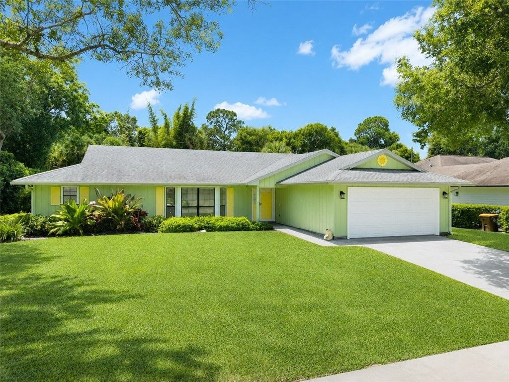 101 40th Court, Vero Beach, FL 32968