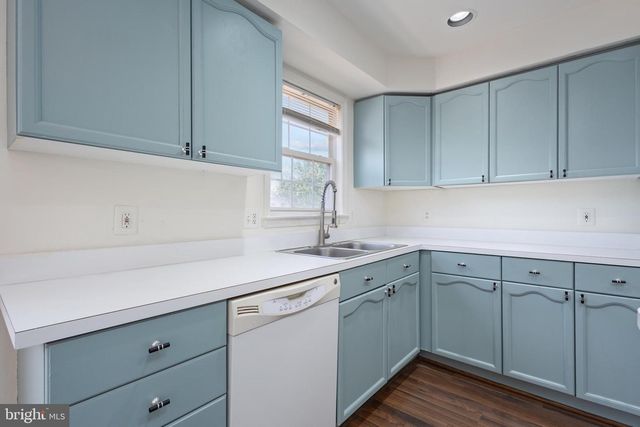 18506 CARRIAGE WALK CIR, Gaithersburg, MD 20879