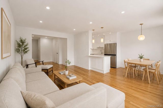91 Van Cortlandt Avenue W 6E, Bronx, NY 10463