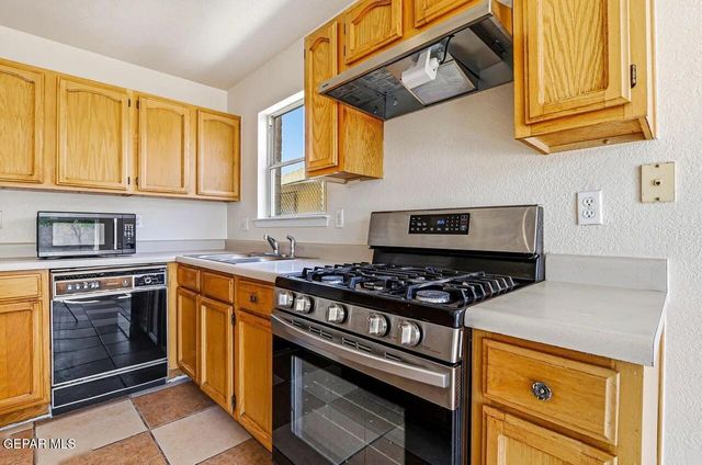 3432 CHICKASAW Drive, El Paso, TX 79936