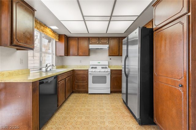 2613 Lourdes Avenue, Las Vegas, NV 89102
