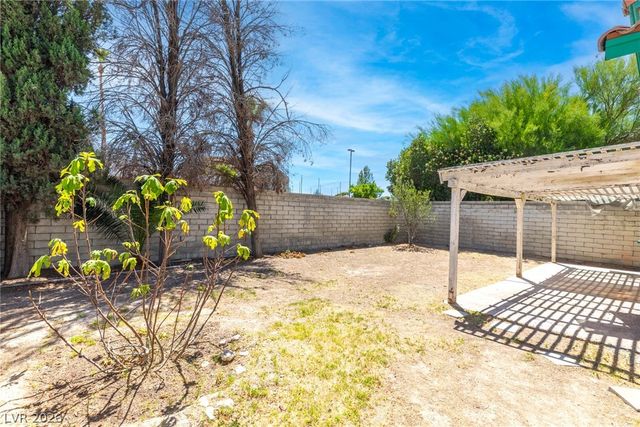 2613 Lourdes Avenue, Las Vegas, NV 89102