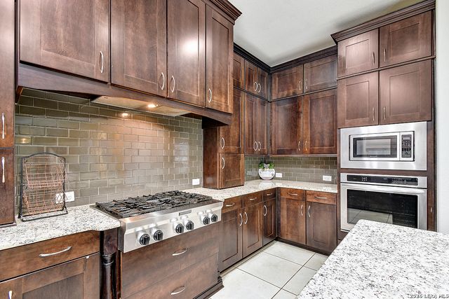 17919 Via Del Arbol, San Antonio, TX 78257