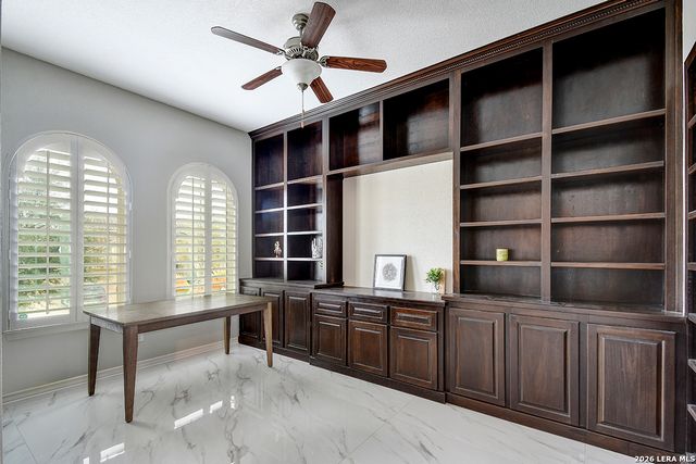 17919 Via Del Arbol, San Antonio, TX 78257