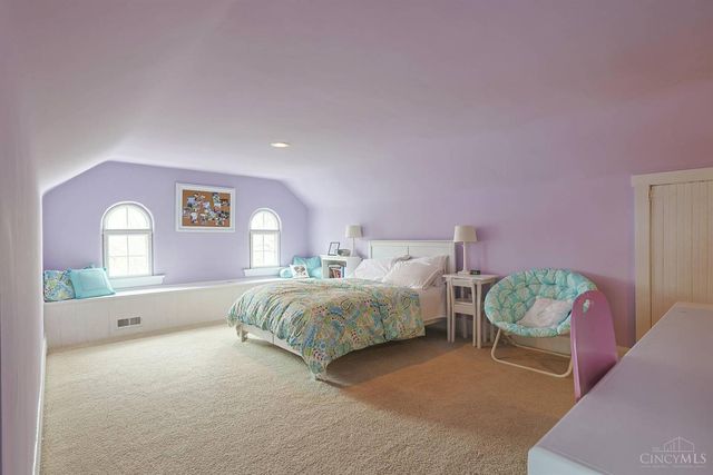 419 Reily Road, Wyoming, OH 45215